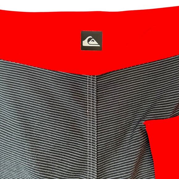 Quiksilver Highline Boardshorts 4-way Stretch Men's 28" Waist - Picture 9 of 13
